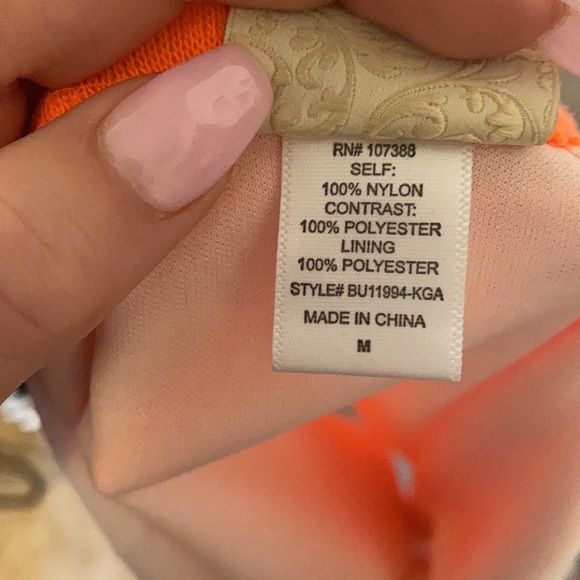 Daytrip Neón Orange Floral Embroidered Mesh Tank - Picture 14 of 14